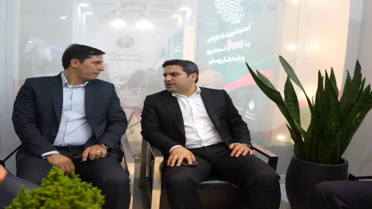 تأکید بر توسعه همکاری‌های مشترک  وزارت ارتباطات و پست‌بانک ایران درنمایشگاه الکامپ