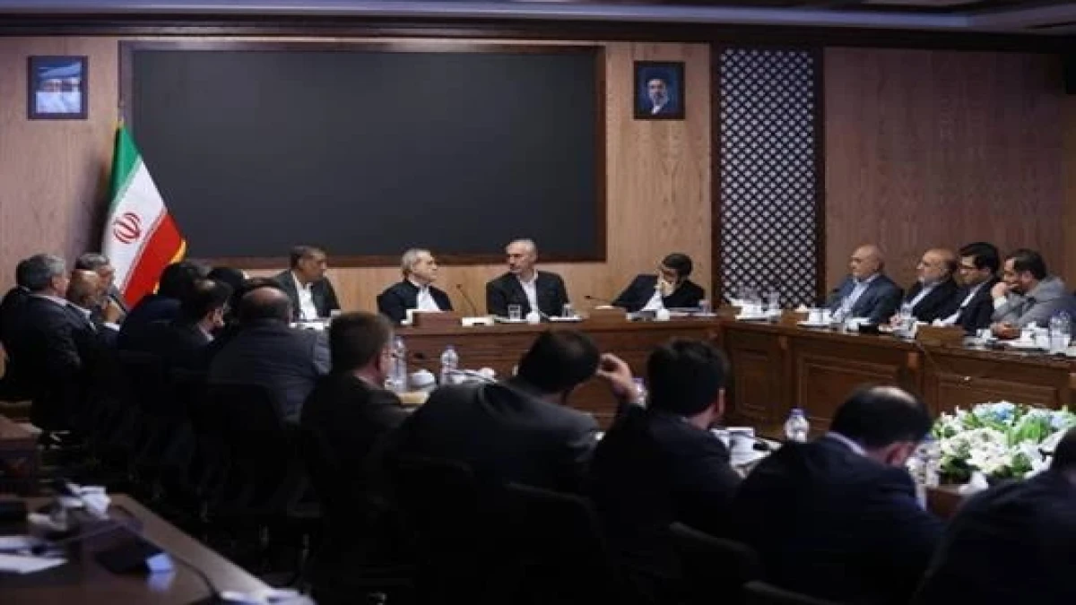 به دنبال تحمیل تصمیمات انرژی به مردم نیستیم؛ هرجا مشكلی ایجاد شود، اصلاح می‌كنیم