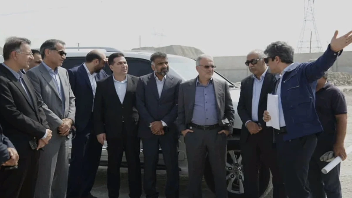 بازدید قائم‌ مقام سازمان توسعه و نوسازی معادن و صنایع معدنی ایران از پروژه‌های در دست انجام در منطقه ویژه اقتصادی صنایع معدنی و فلزی خلیج فارس