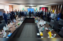 نمایشگاه نظام مالی با رویکردی متفاوت / بانک های خصوصی با ظرفیت کامل پای کار آمدند